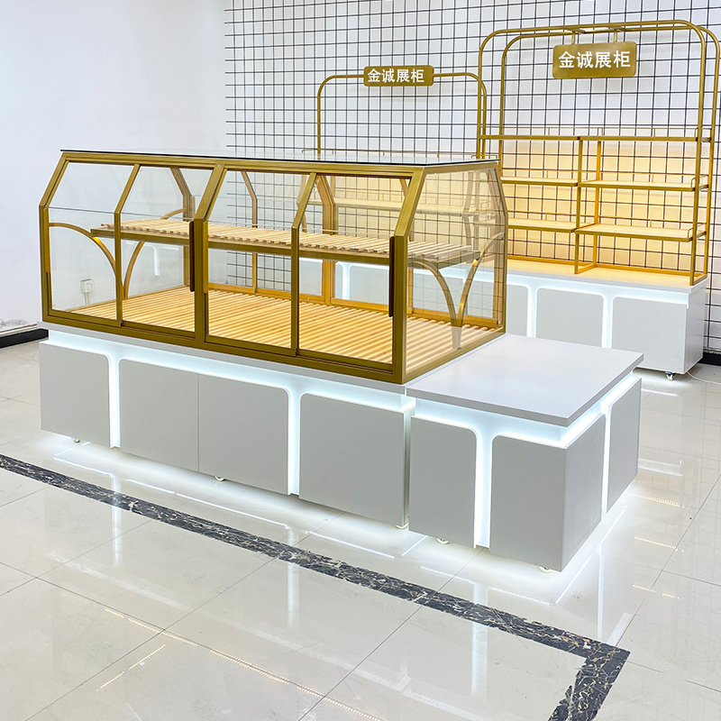 Bread Cabinet Display: Mid Isl - огляд і ціна Kitchen Baking Island